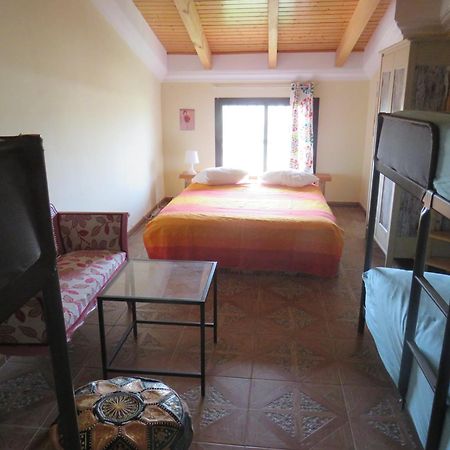 Higos Chumbos, Casa Rural Compartido 치클라나 데 라 프론테라 객실 사진