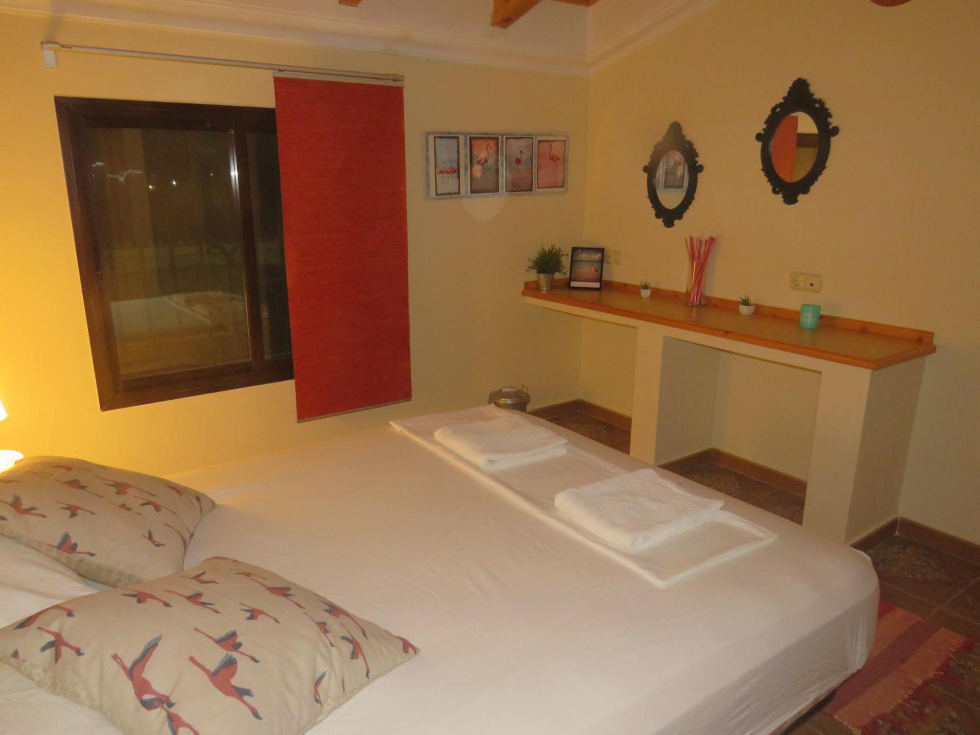 Higos Chumbos, Casa Rural Compartido 치클라나 데 라 프론테라 객실 사진
